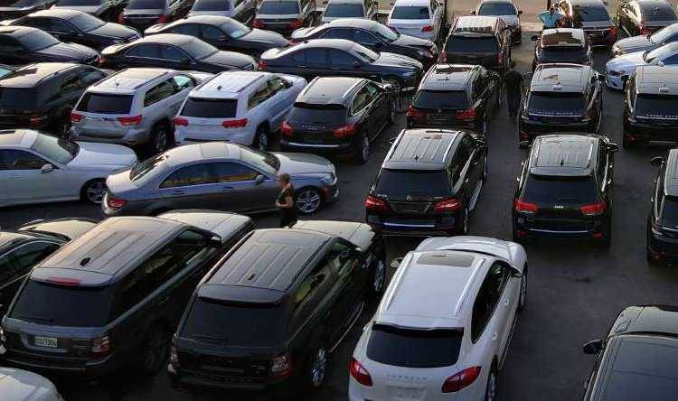 إعتصام لقطاع السيارات المستعملة على مدخل المرفأ: لتعديل شطور الجمارك