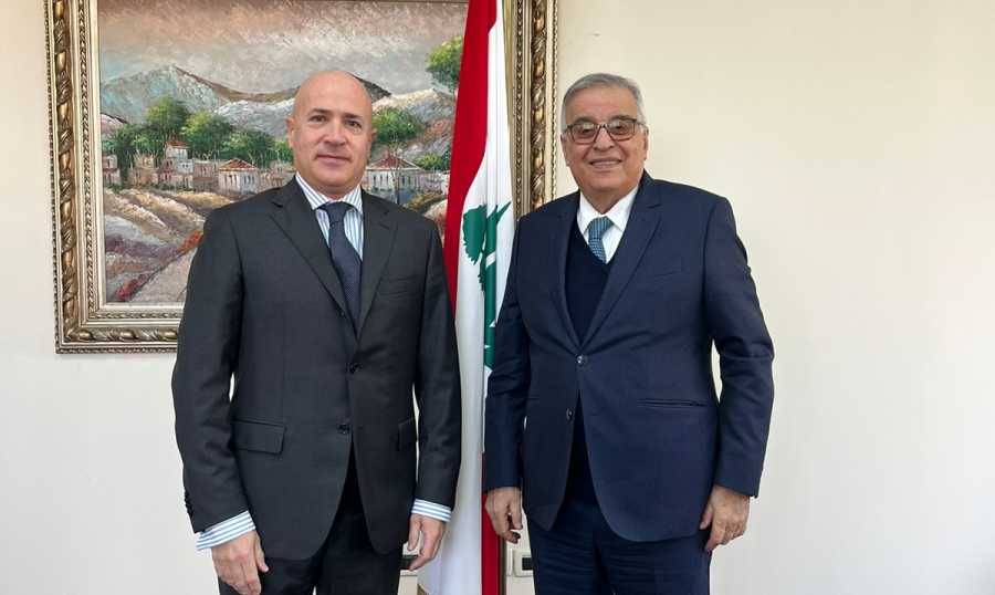 بو حبيب زار بري
والتقى سفير الأرجنتين