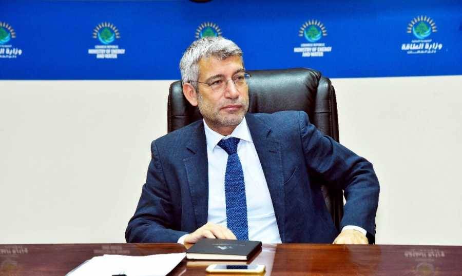 فياض عن بواخر الفيول: شخصان يتحمّلان المسؤولية!