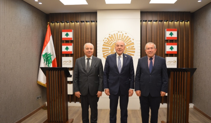 مجلس الاقتصاديين اللبنانيين اطلع على المشاريع

الاستثمارية التي تطلقها غرفة التجارة في طرابلس