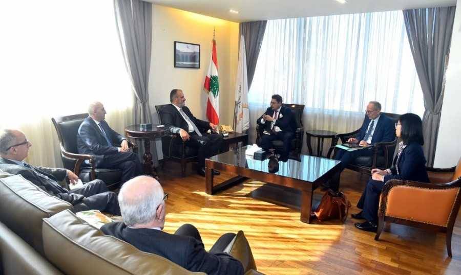 بوشكيان بحث في التحضير لزيارة بعثة اقتصادية
فرانكوفونية للتعاون في مجال الطاقة المتجدّدة