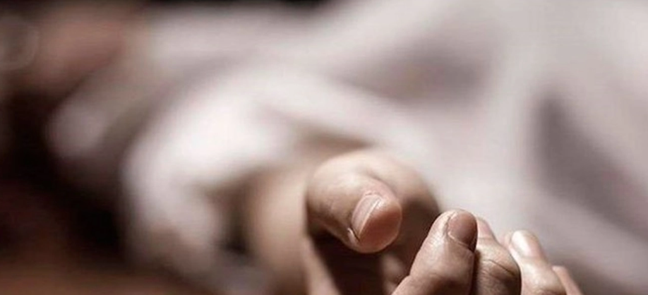 عثر عليها جثة في القمامة.. طباخ عربيّ يخدع مليونيرة بريطانية باسم الحب!