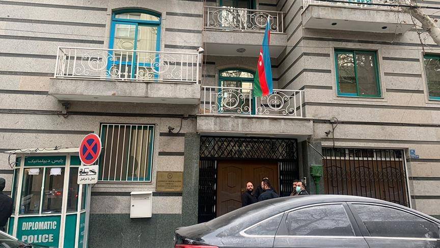 مقتل رئيس الفريق الأمني بالسفارة الاذربيجانية في طهران.. وهذه هي دوافع المهاجم