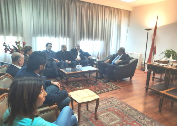 اعتداء على النواب المعارضين خلال لقائهم الخوري... اجتماع مع عبود وكسبار
تطيير جلسة مجلس القضاء الأعلى- عويدات: قرار بعدم استلام أيّ قرار من البيطار