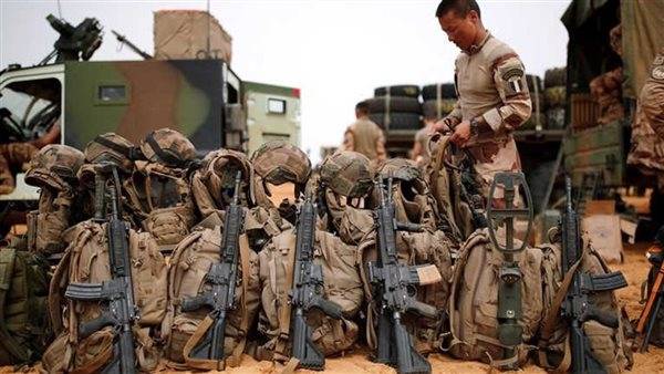 بعد إعلان سحب قواتها
فرنسا تستدعي سفيرها في بوركينا فاسو