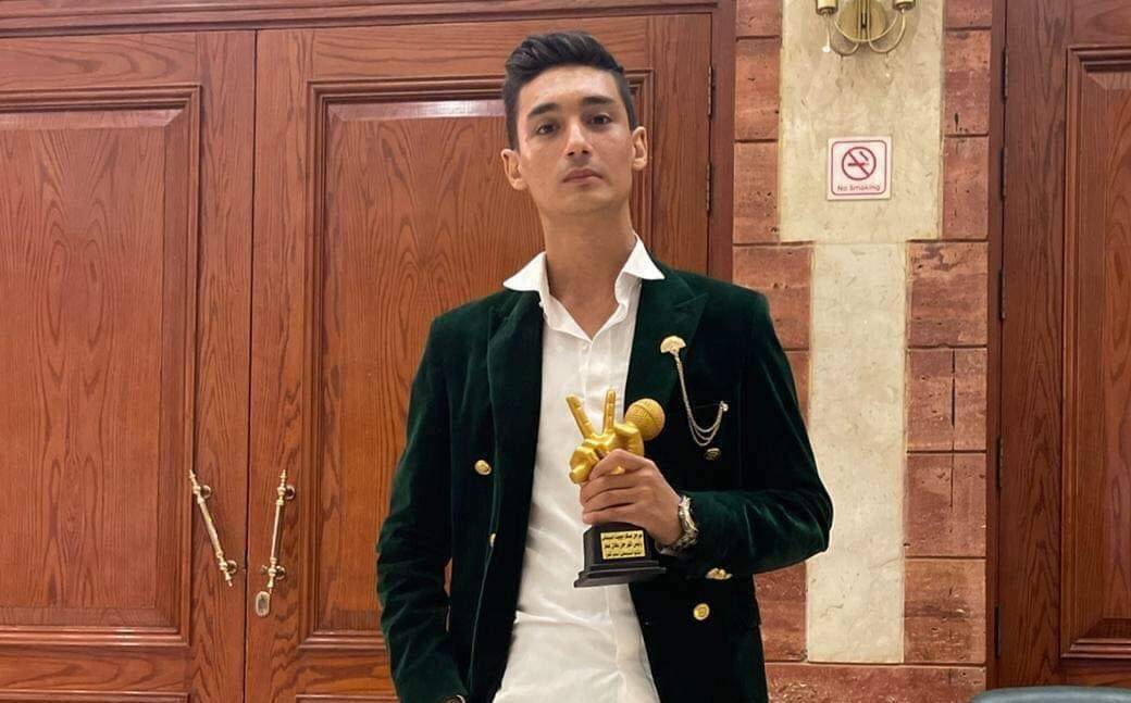 بالصور- تكريم المنتج الصاعد سمير شاور في مهرجان أوسكار إيجيبت السينيمائي