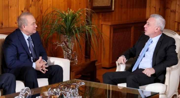 روداكوف من بنشعي: جاهزون
لمُساعدة لبنان لحلّ الأزمة السياسية