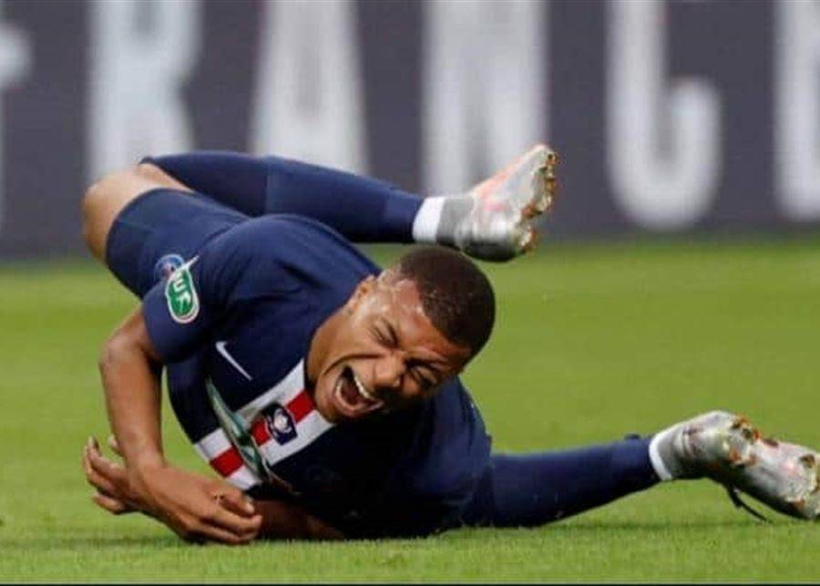 بعد تعرضه للإصابة... كم سيبتعد  النجم الفرنسي عن الملاعب ؟