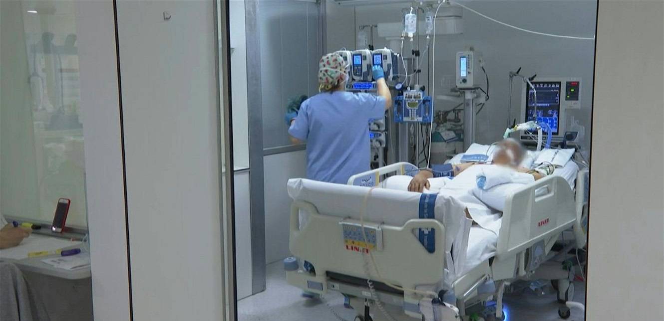 ممثلة مشهورة تتعرّض لوعكة صحيّة: 