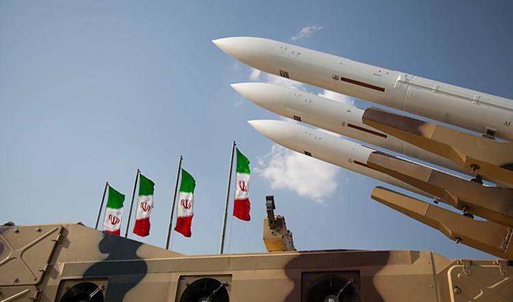 الاحتلال الإسرائيلي يرفع مستوى الاستنفار «خشية انتقامٍ إيراني»
وطهران: هناك من يلعب بالنار... و«تل أبيب» تعرف جيداً أنها ستتلقى رداً