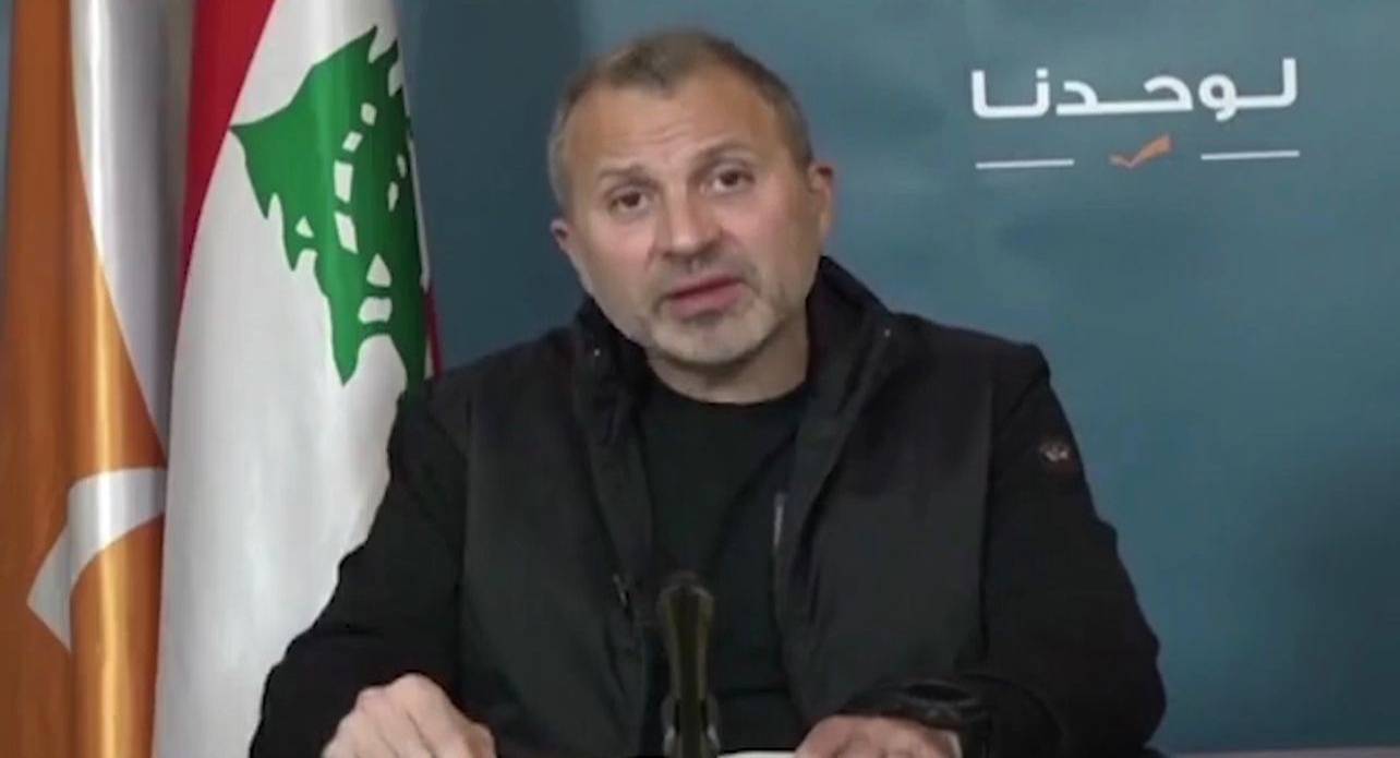 باسيل أفصح عن ما يضمره بترشيح نفسه "أنا أو لا أحد"
"فيتوات عليه" لا توصله لرئاسة الجمهوريّة ويقدّم شروطه لها
