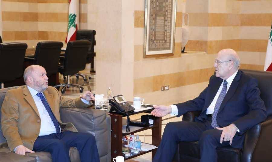 الأسمر يُطلع رئيس الحكومة على مطالب القطاع العام

سندعو "لجنة المؤشر" لرفع الحدّ الأدنى للأجور "