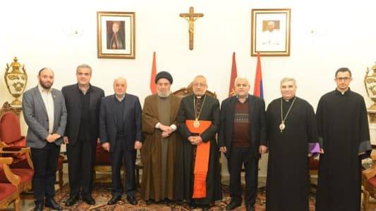 وفد من الحزب في دارة بطريرك بيت كيليكيا للأرمن الكاثوليك