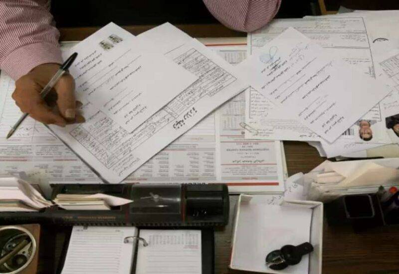الأحوال الشخصية: قبول طلبات البيانات والوثائق مقابل دفع رسوم الطوابع