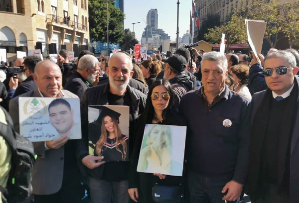 تجمعان لاهالي ضحايا المرفا وانقسام ...بين من يطالب بالبيطار واخر بعويدات