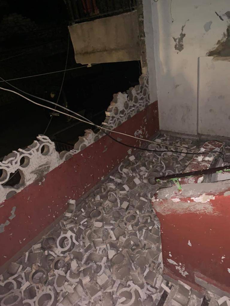 هلع في طرابلس وألاف العائلات هربت باتجاه ساحات المعرض..
خطر يهدد الابنية المتصدعة، ومناشدات لتجنب الكوارث...
ونقابة المالكين دعت إلى إخلاء الأبنية القديمة