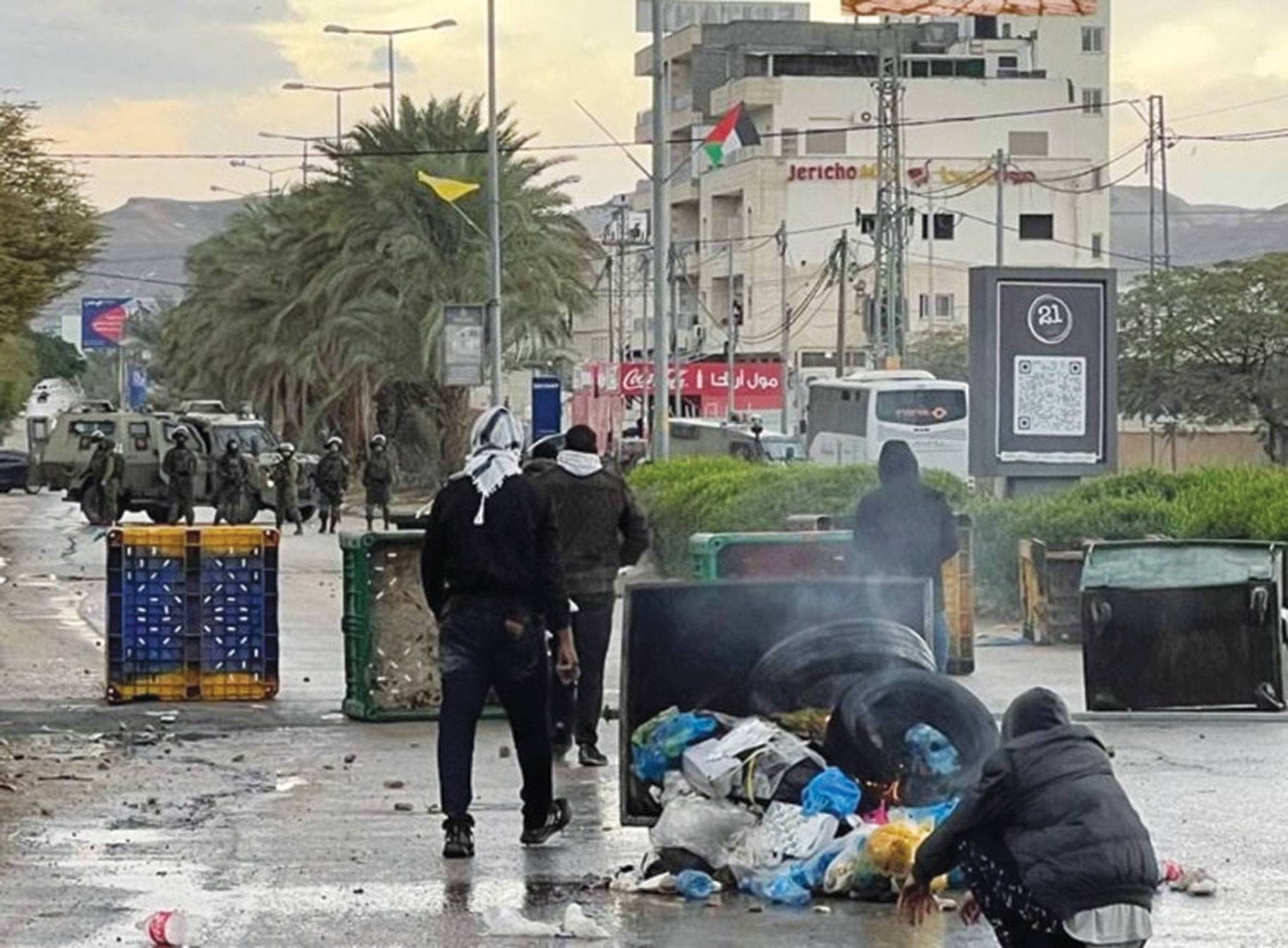 مُداهمات واقتحامات لقوات الاحتلال في الضفة... واشتباكات مُسلّحة في جنين
«الجهاد الإسلامي»: الهجمات المسعورة تزيد من صمودنا واستمرارنا في جهادنا