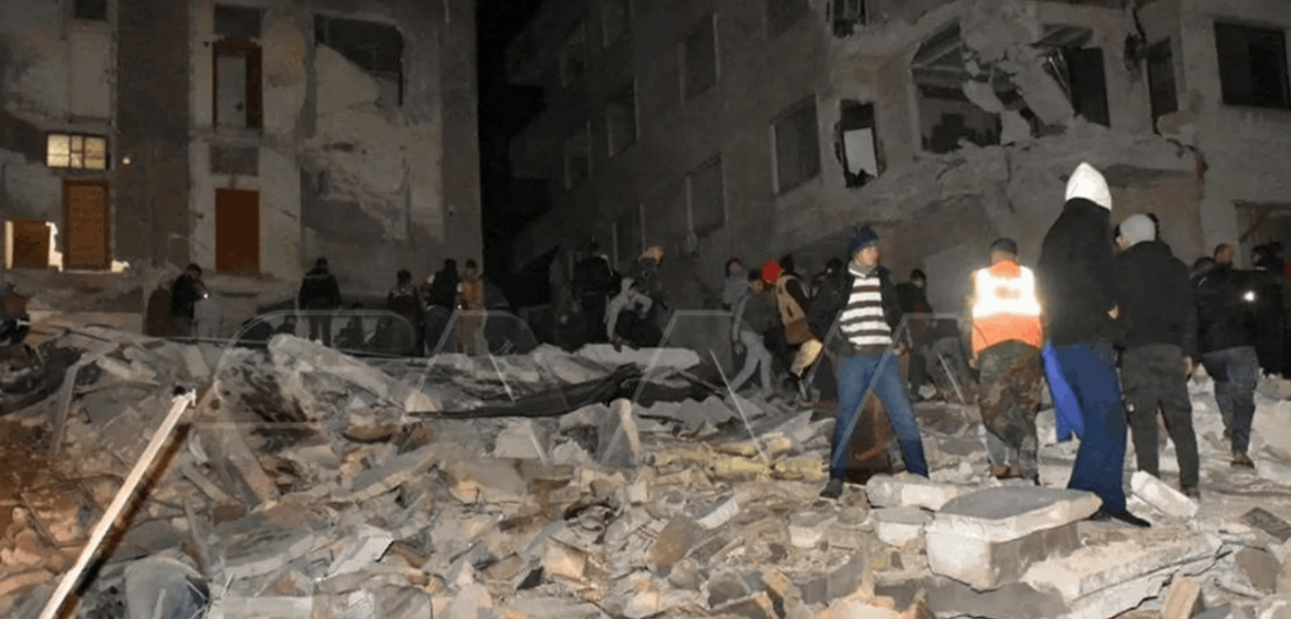 إرشادات هامة.. ماذا تفعل عند وقوع زلزال أو هزة أرضية؟
