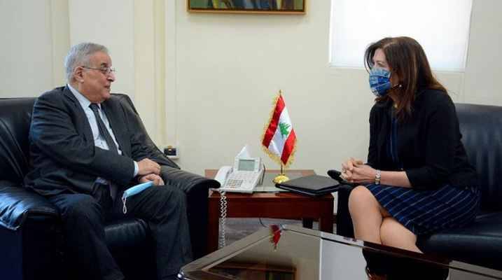 شيا بعد لقائها بو حبيب: نقدر خطوات لبنان الإنسانية تجاه تركيا وسوريا
