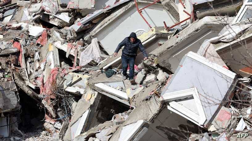 19 لبنانياً قضوا في زلزال تركيا ... و34 في عداد المفقودين
تسهيل عبور المساعدات الإنسانيّة إلى سوريا عبر المنافذ البريّة