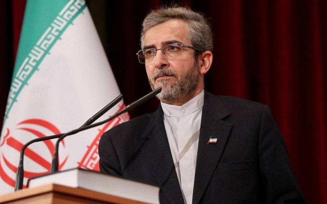 إحياء الذكرى الـ44 لانتصار الثورة في السفارة الإيرانيّة
أماني: نجدّد العهد بأن إيران ستبقى وفيّة لنهجها