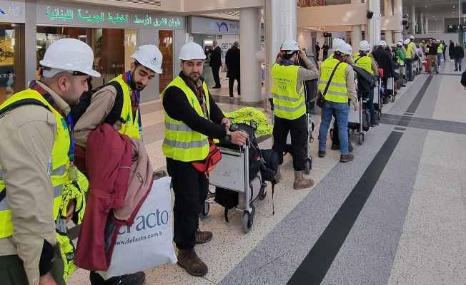وفد كشفي لبناني إلى تركيا للمشاركة بأعمال الإغاثة