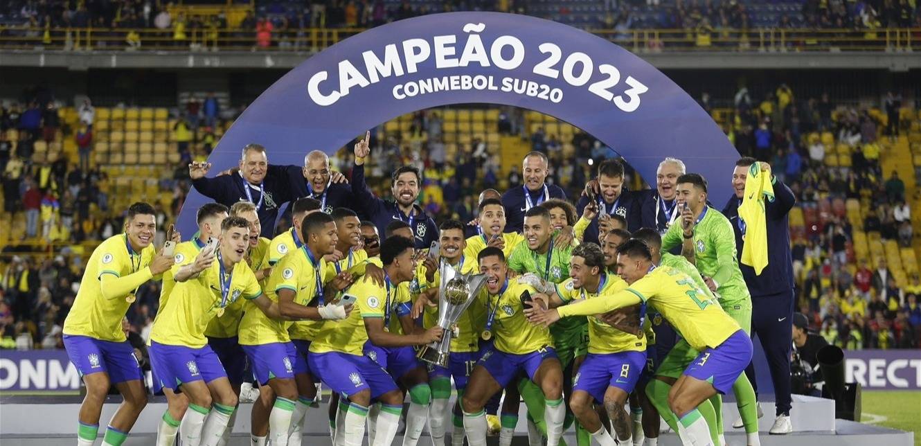 البرازيل تتوج بلقب أمم أمريكا الجنوبية