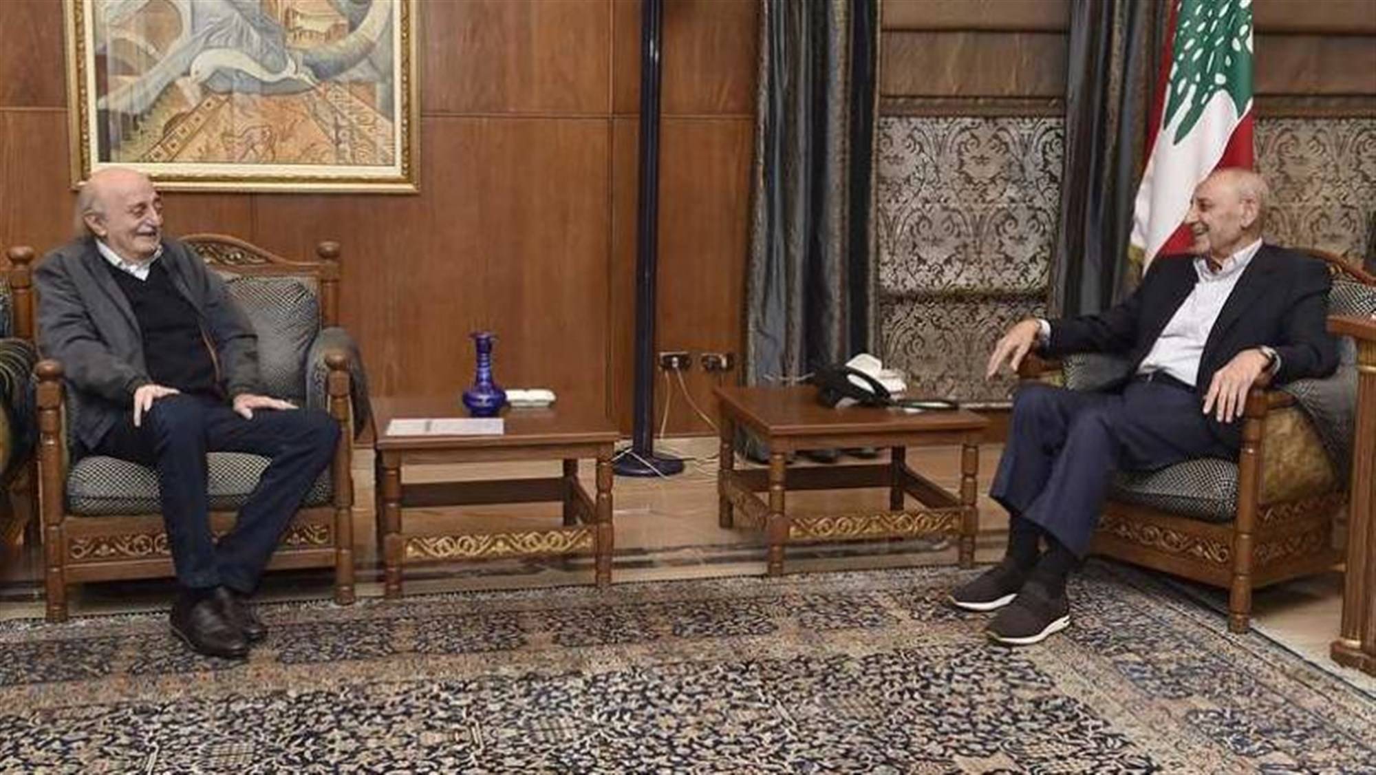 الحركة الجنبلاطيّة مُستمرّة ... ولا خلاف بين عين التينة وكليمنصو