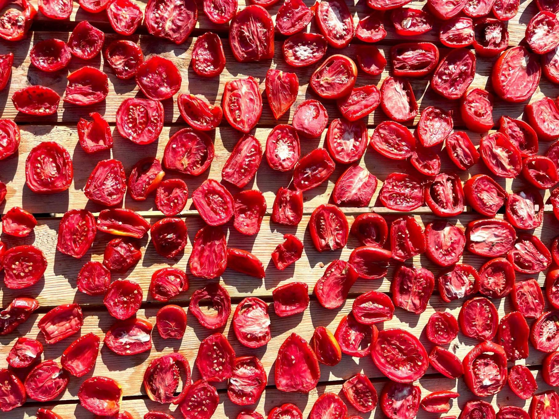 خبيرة التغذية بتول اللو: كل ما تريد معرفته عن الطماطم المجففة!