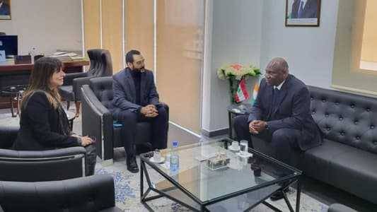 سفير ساحل العاج بحث مع أبو حيدر

في التحضيرات لمعرض لبناني
