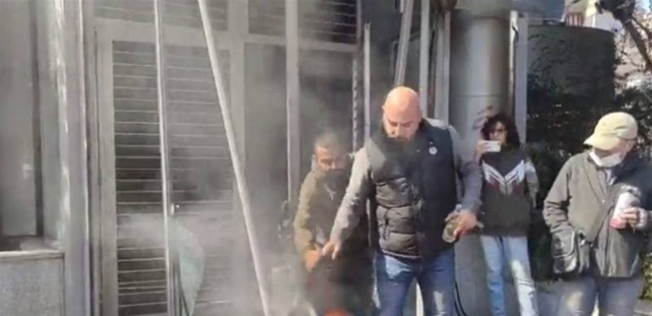 الإشتباك بين المصارف والمودعين.. هذا ما يتخوف منه الحزب