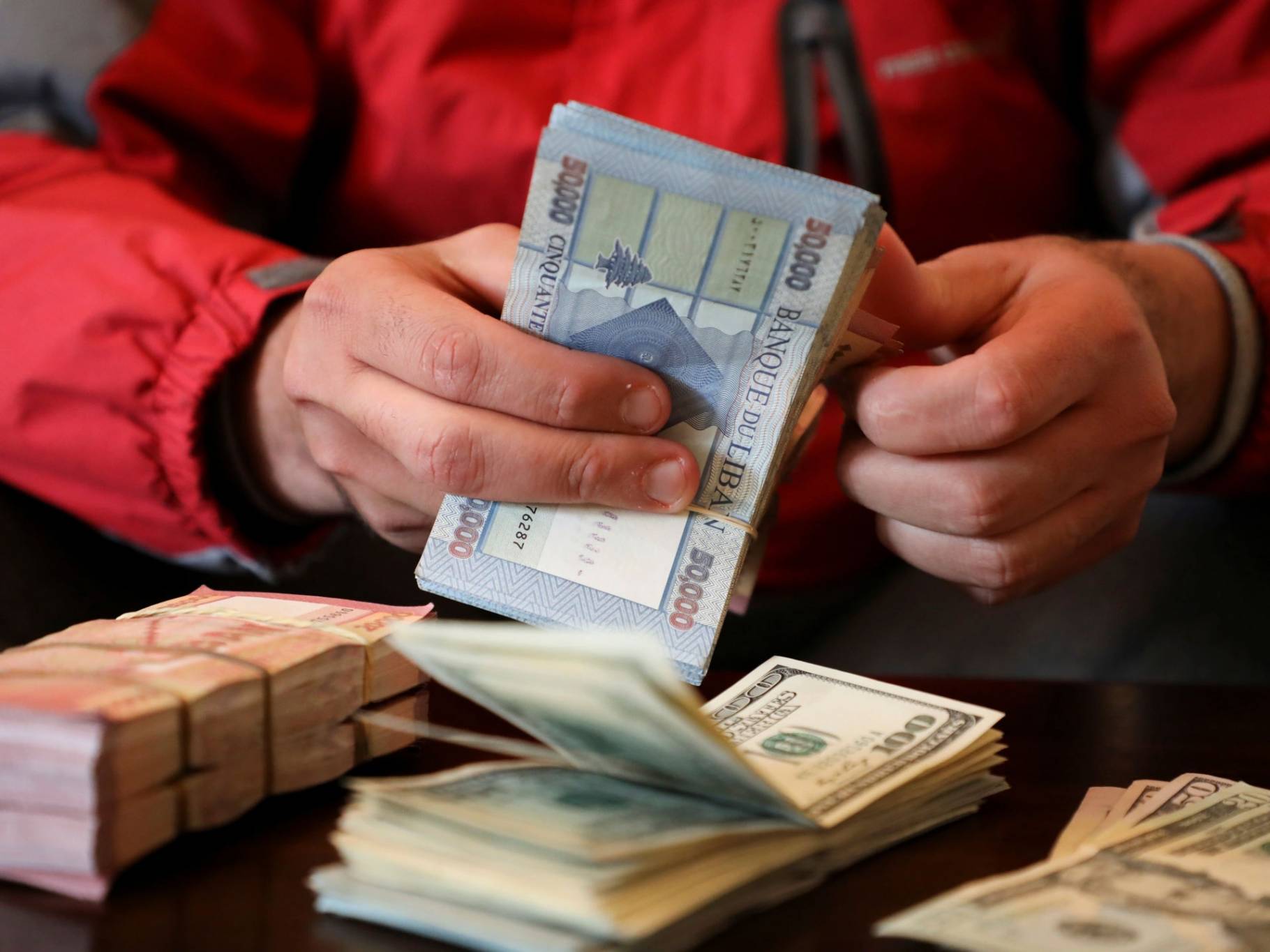 الملاحقات القضائيّة للمصارف تُهدّد العلاقة مع المصارف المراسلة