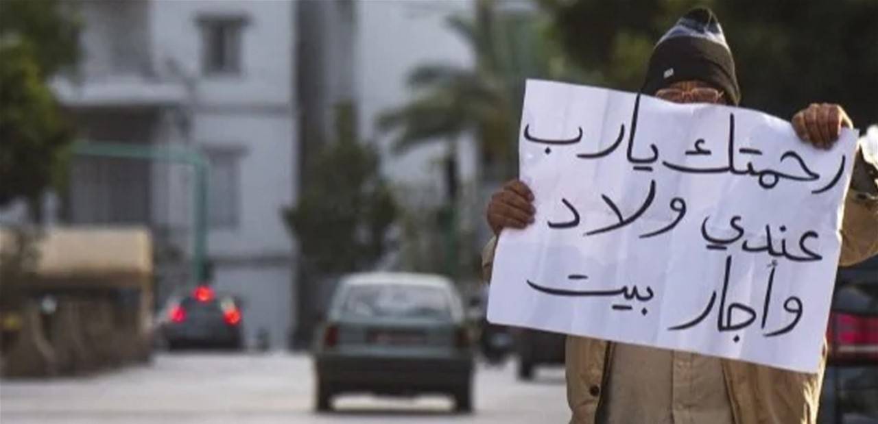 كيف يعيش ذوي الدخل المحدود ورواتبهم بالليرة الللبنانية؟
70%من الاسر اللبنانية تواجه صعوبة في تامين معيشتهم