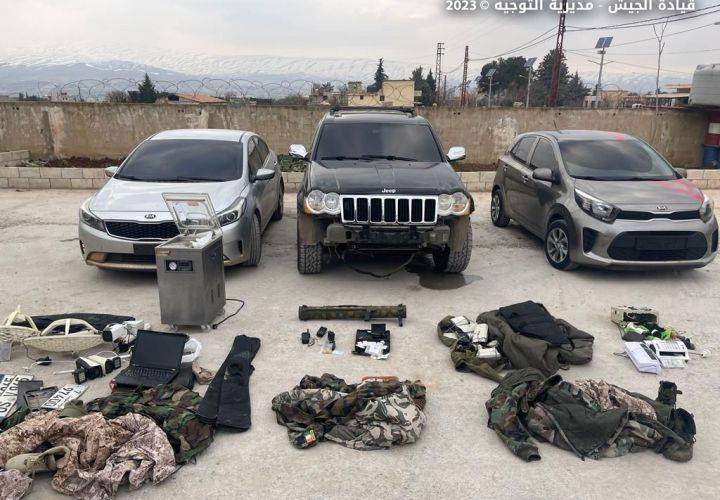 الجيش دهم منازل مطلوبين وضبط سيّارات
مسروقة وممنوعات في حورتعلا وبريتال