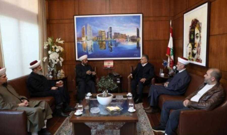 زكريا بحث مع ميقاتي اختفاء الرفاعي
اللواء ابراهيم تابع القضيّة مع ممثل دريان
ووفد من المشايخ وأفراد عائلة المختفي