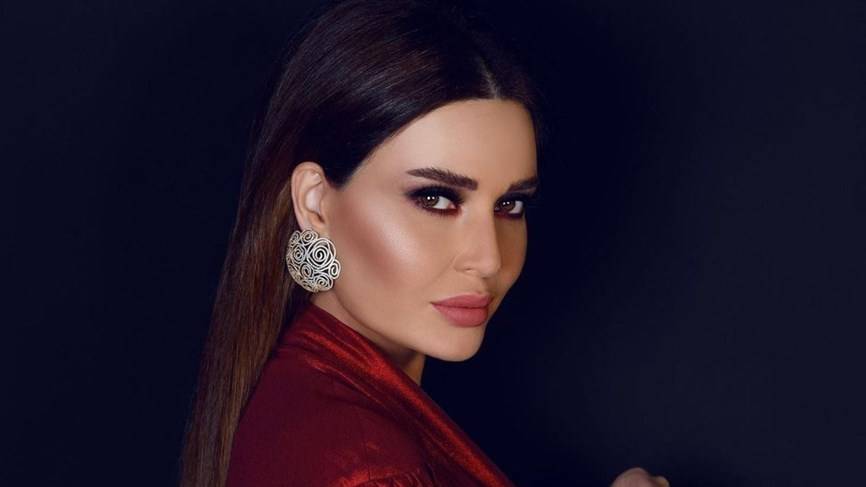 سيرين عبد النور تلبي نداء أطفال سوريا