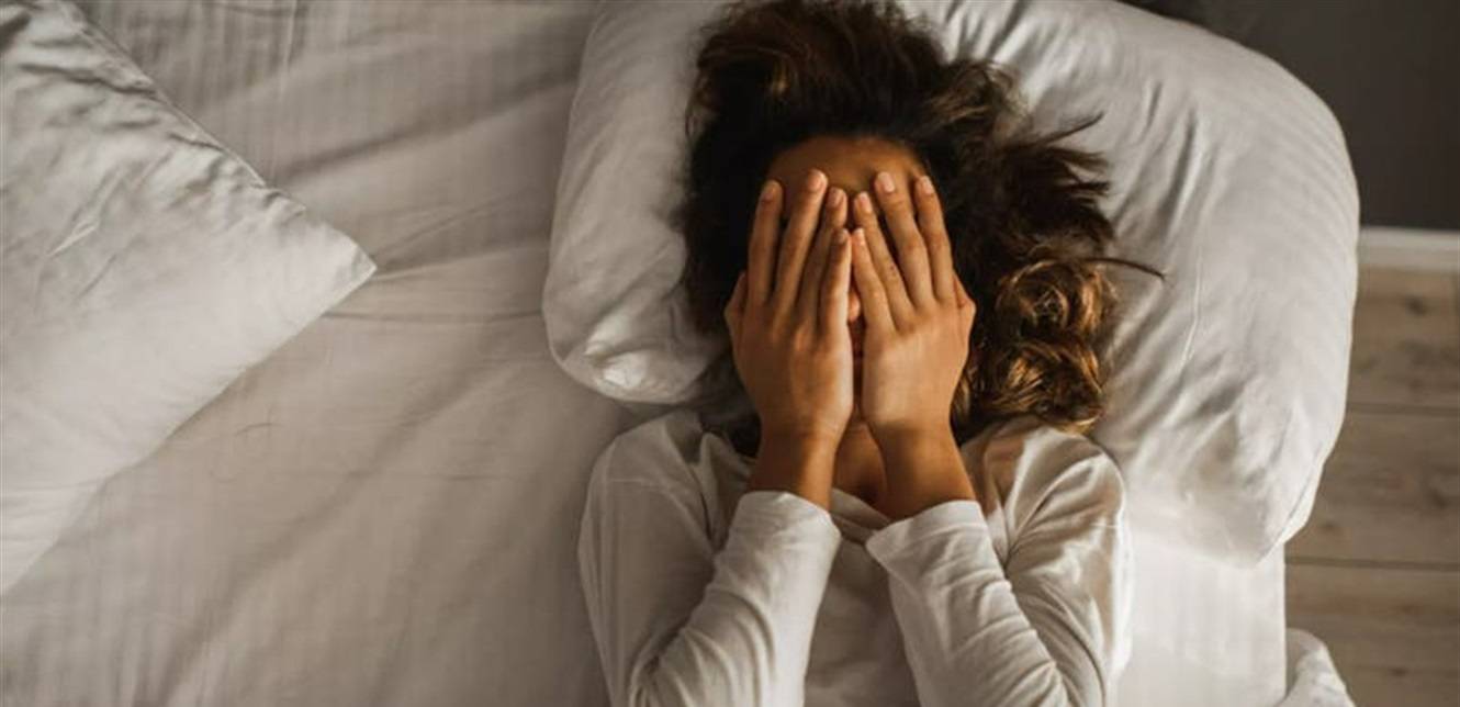 تظهر أعراضه أثناء النوم قبل سنوات من تشخيصه.. ما هذا المرض؟