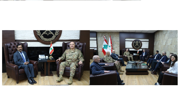 قائد الجيش عرض الأوضاع مع
سفير سريلانكا ومنسق الأمم المتحدة
