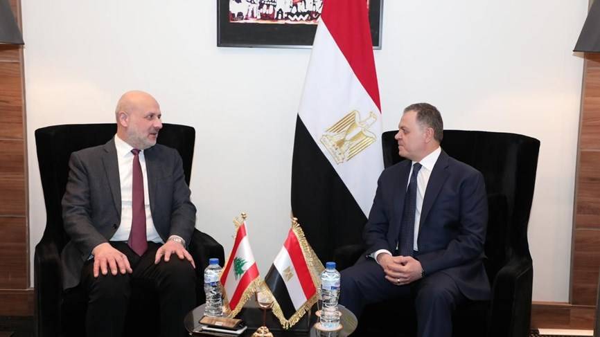 مولوي يلتقي نظيره المصري على هامش أعمال مجلس وزراء الداخلية العرب في تونس