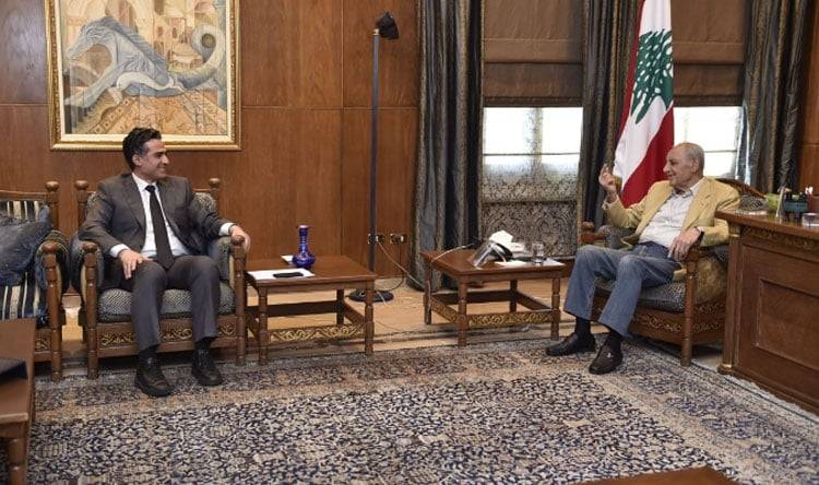 حمية من عين التينة: أنهينا العمل بالترسيم مع قبرص و”عم نرجّع المطار شوي شوي”