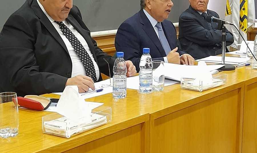 جمعية عمومية عادية لنقابة المقاولين
الحلو يسال: هل مشاريع البنك الدولي
ما زالت قائمة والداخل مشتت وعاجز ؟؟
