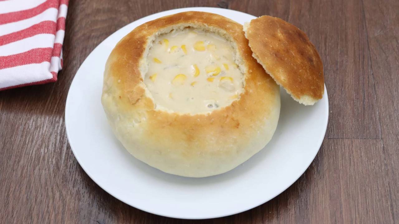 شوربة الفطر بالخبز