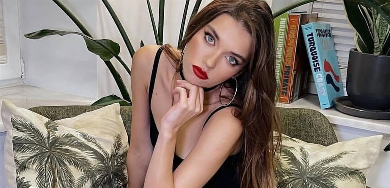 بطلة الطائر الرفراف تستغل نجاح المسلسل من أجل الملايين