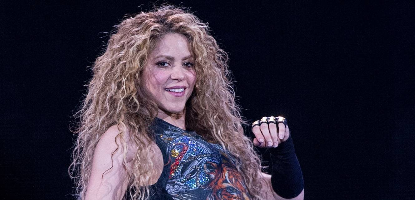 شاكيرا تقصف مجددا.. أغنيتي ضد بيكيه أفضل من طبيب نفسي
