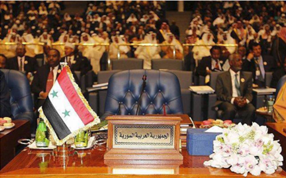 قطر طردت ممثلي الائتلاف المعارض من السفارة السوريّة
غموض يلف حضور دمشق القمّة العربيّة في الرياض
لقاء قريب بين وزيريّ خارجية سوريا وتركيا... وعودة الاجتماعات الأمنيّة