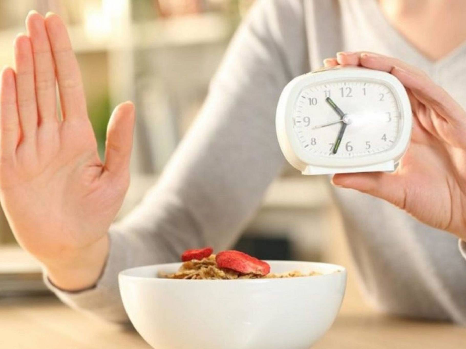 في شهر الصوم.. توصيات غذائيّة تساهم في بناء نظام غذائي مُتوازن
واعتماد الـ "FASTING DIET" لإنقاص الوزن غاية قد تتحقق