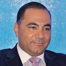 خلف: لرفع السرية المصرفية عن
الجميع وليَظهر الخيط الأبيض من الأسود