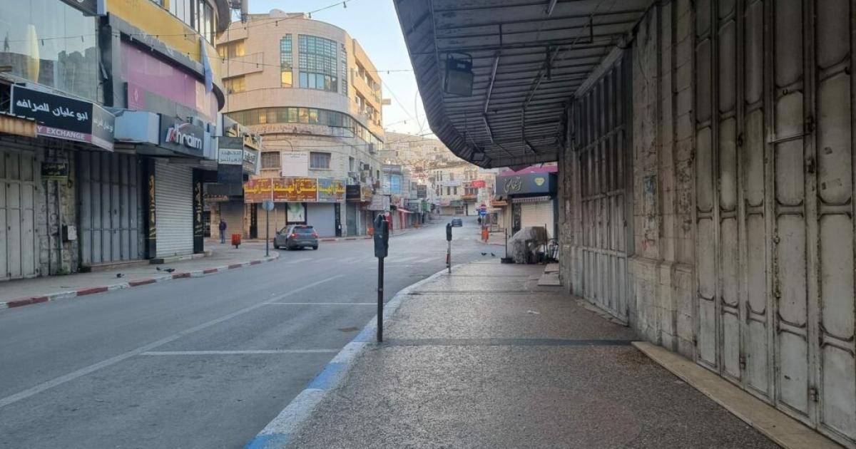 إضراب شامل في الضفة الغربية والقدس حدادا على أرواح ضحايا جنين