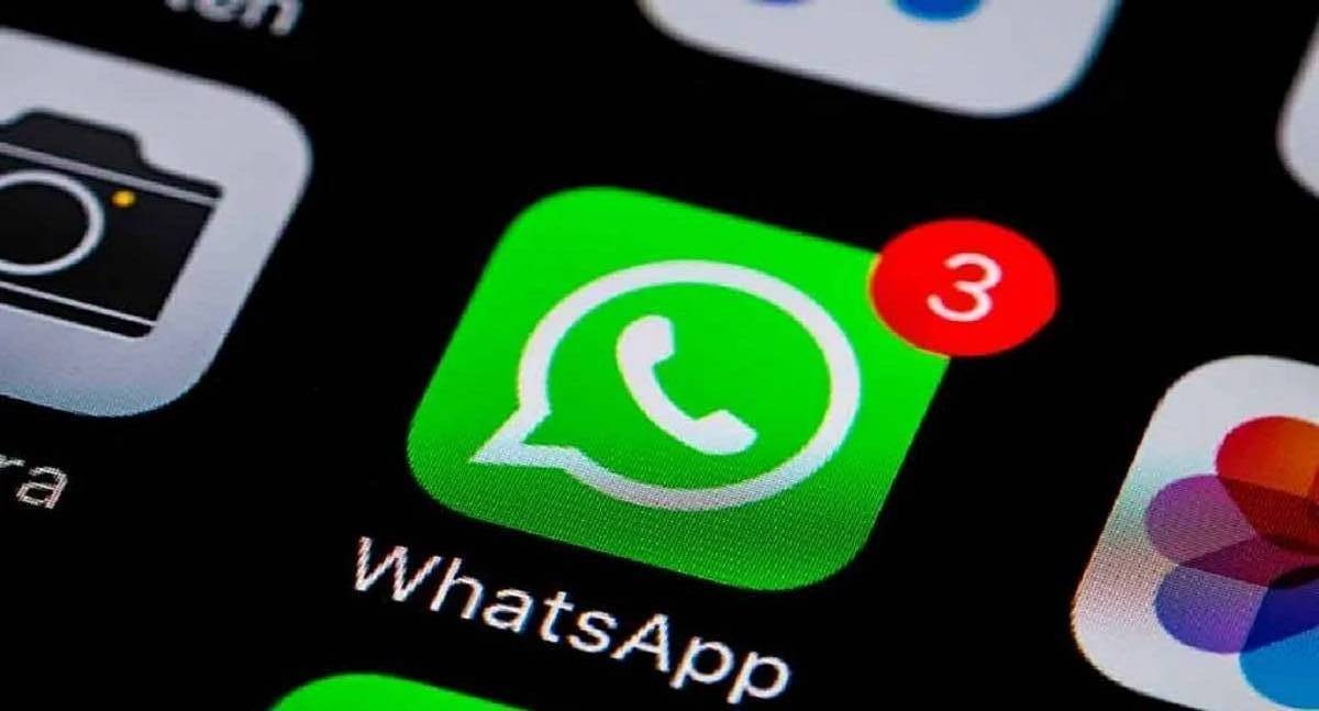 حل بسيط لمشكلة كبيرة يسببها "واتساب" لهاتفك