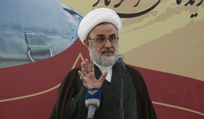 حزب الله: لا يمكن إنقاذ البلد بالكيديّات وتصفية الحسابات
يريدون الإمساك بالبلد ليغيّروا هويّته وليُلحقوه بركب التطبيع